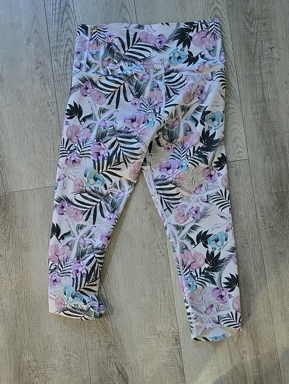 Lorna Jane Pastel Floral Leggings - Pink, Purple & Blue